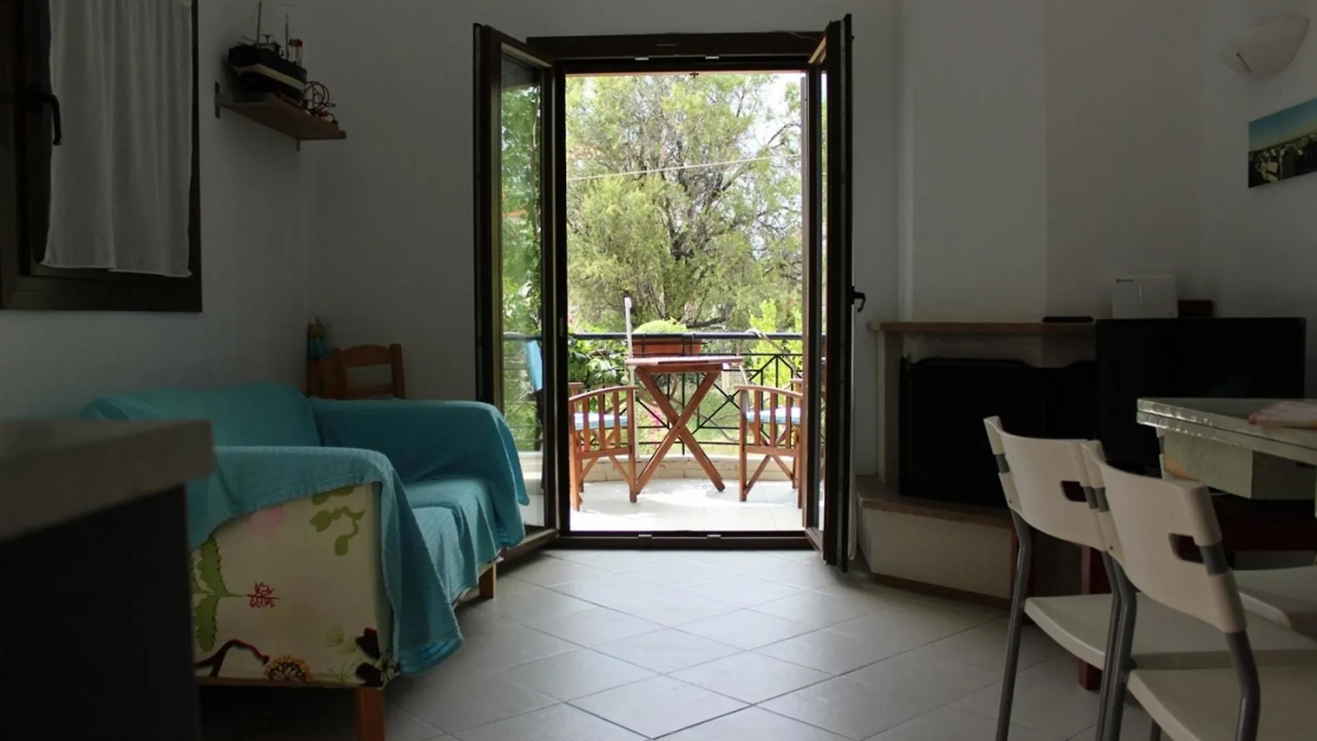 House With 3 Bedrooms In Nikiti, With Wonderful Sea View, Enclosed Gar Ситонья Апартаменты